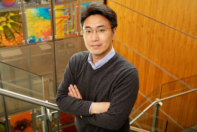 Professor of food science and human nutrition Yong-Su Jin