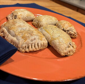 Mini apple pie tacos by Ava Relihan