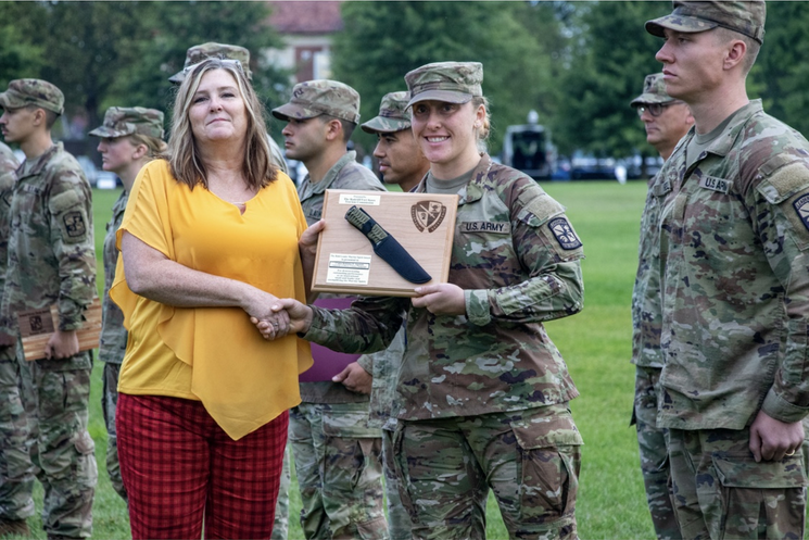 Delaina Sigman receives the Bold Leader Warrior Spirit Award	 