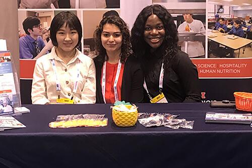 Students at NRA show.