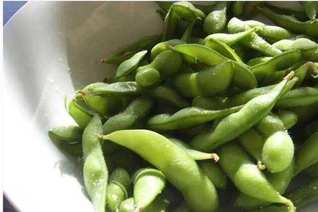 Protein Found in Soy Lowers Levels of “Bad” Cholesterol